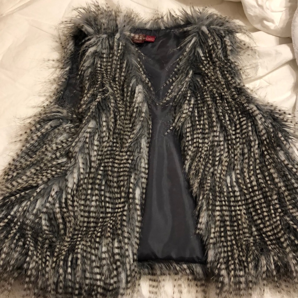 Junior girls vest